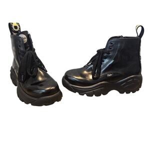 Buffalo London Gilian Black Leather Side Zip Chunky Ankle Boot sz 39 Bootie